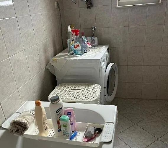 Apartment 90qm Flat In Ciovo *